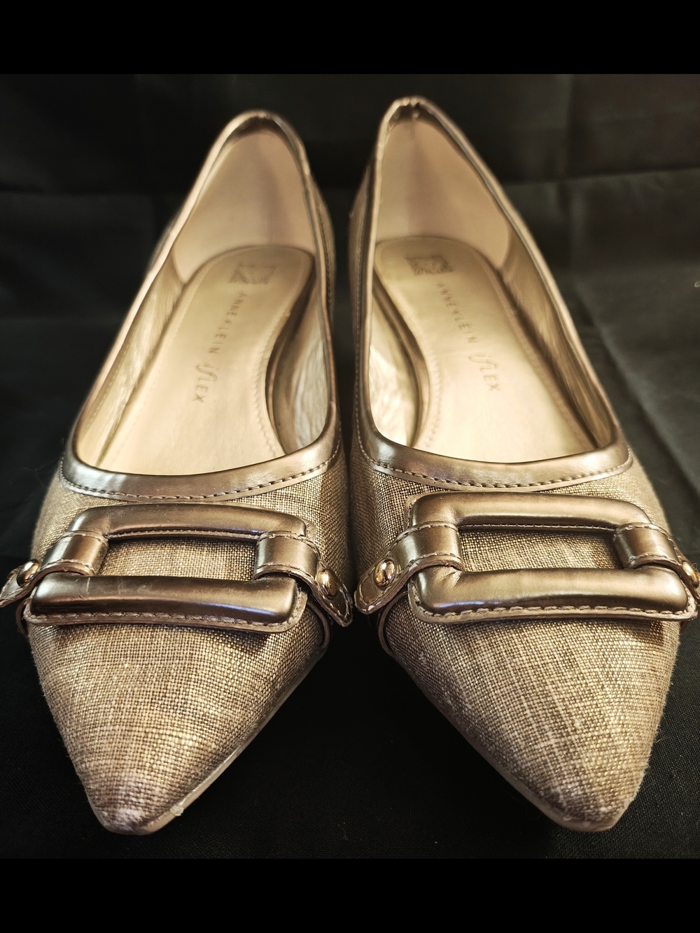 Anne Klein iFlex Metallic Bronze Pointed Toe Buckle Kitten Heels - Size - 9.5